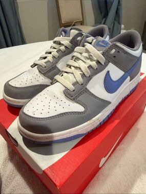 Nike Kids Gray White Blue Low-Top Sneakers